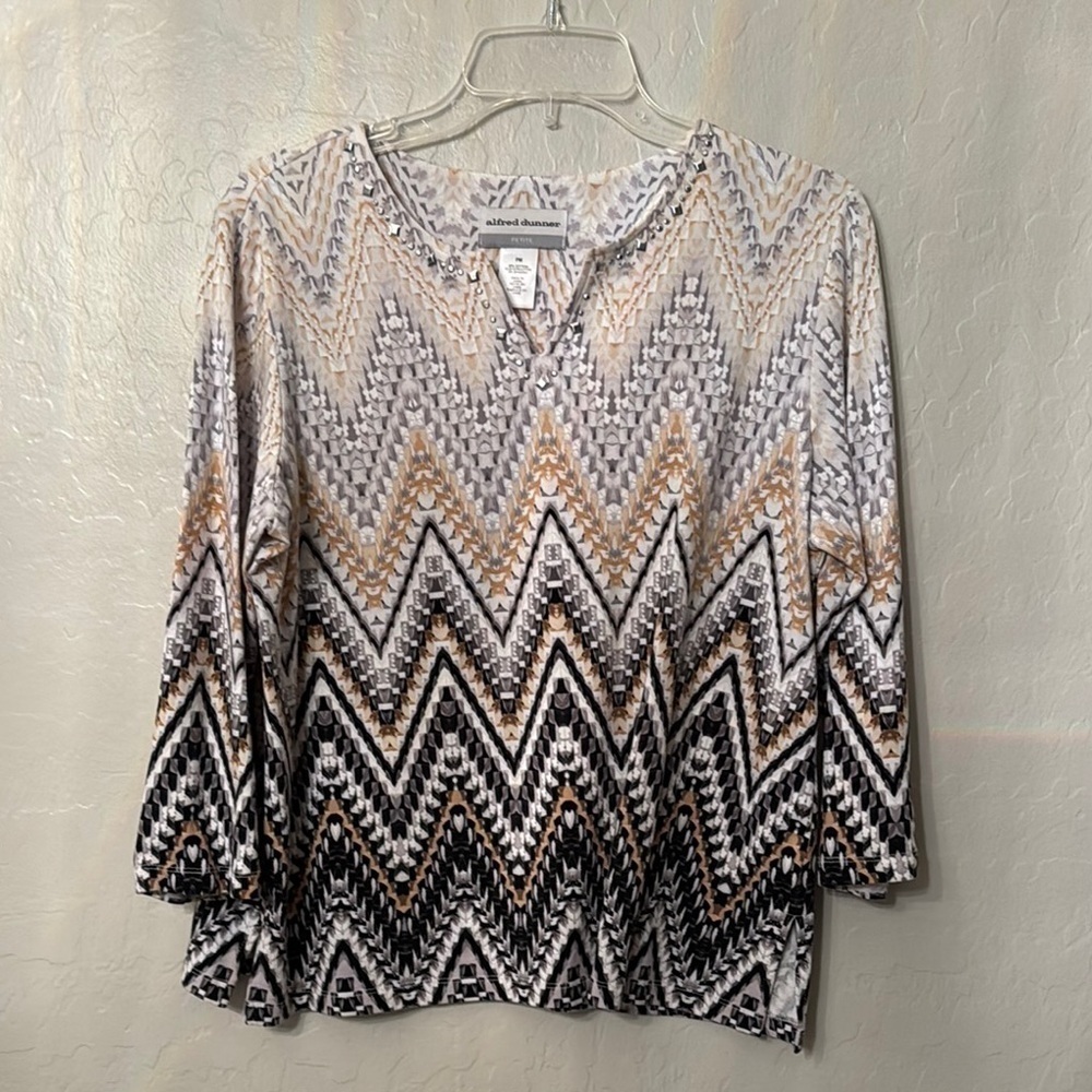Alfred Dunner Multicolor Chevron Women's Top - Picture 3 of 6